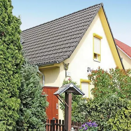 Amazing In Waren Mueritz With Wifi Holiday home